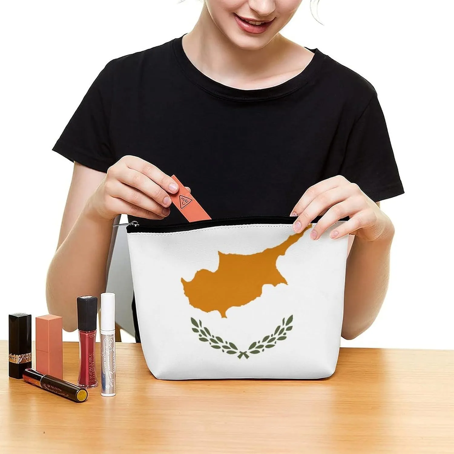 Cyprus Flag Travel Makeup Bag Lightweight Organizer Cosmetic Pouch for Women