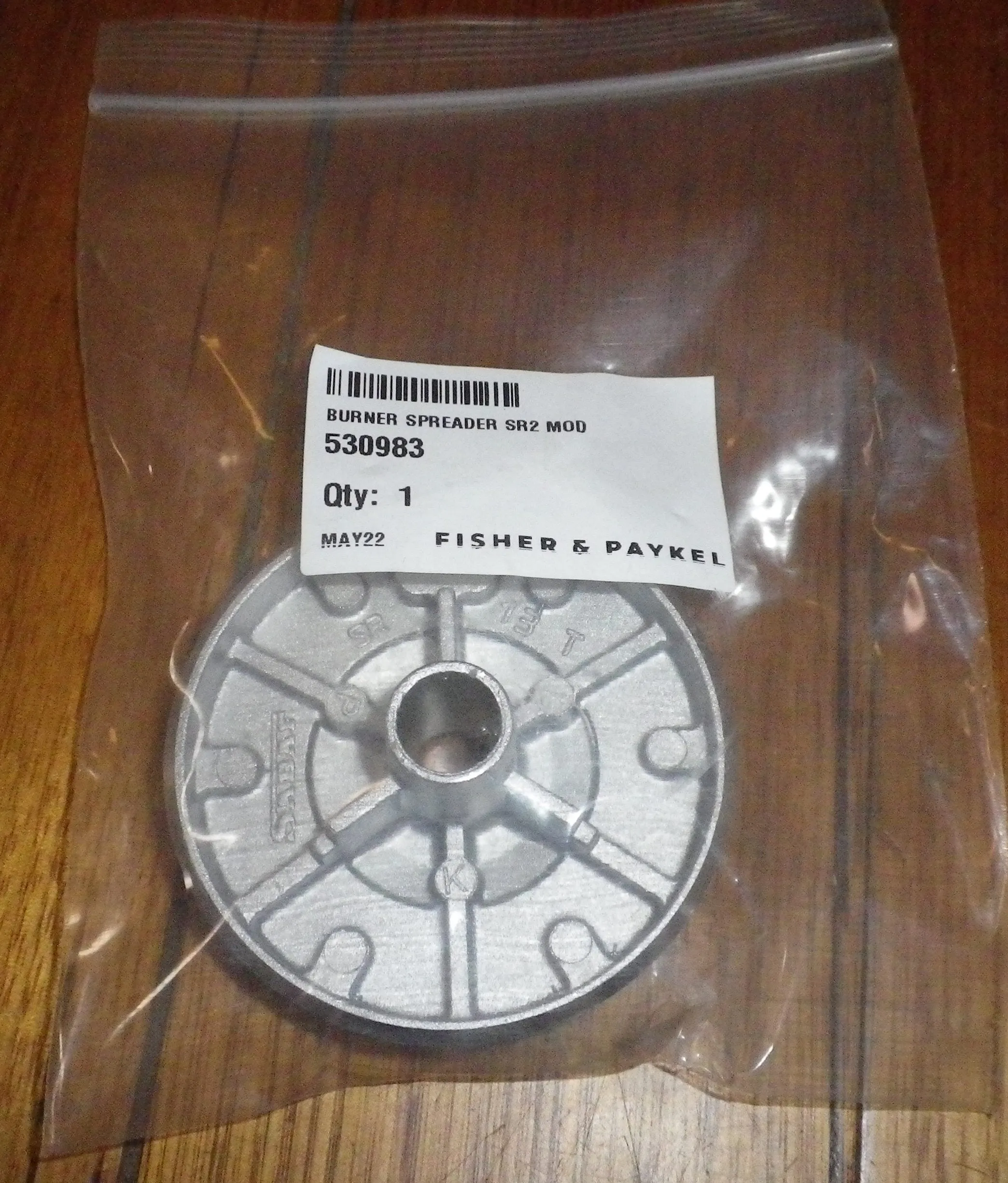Fisher & Paykel Gas Stove Medium 69mm Burner/Distributer - Part No. FP530983