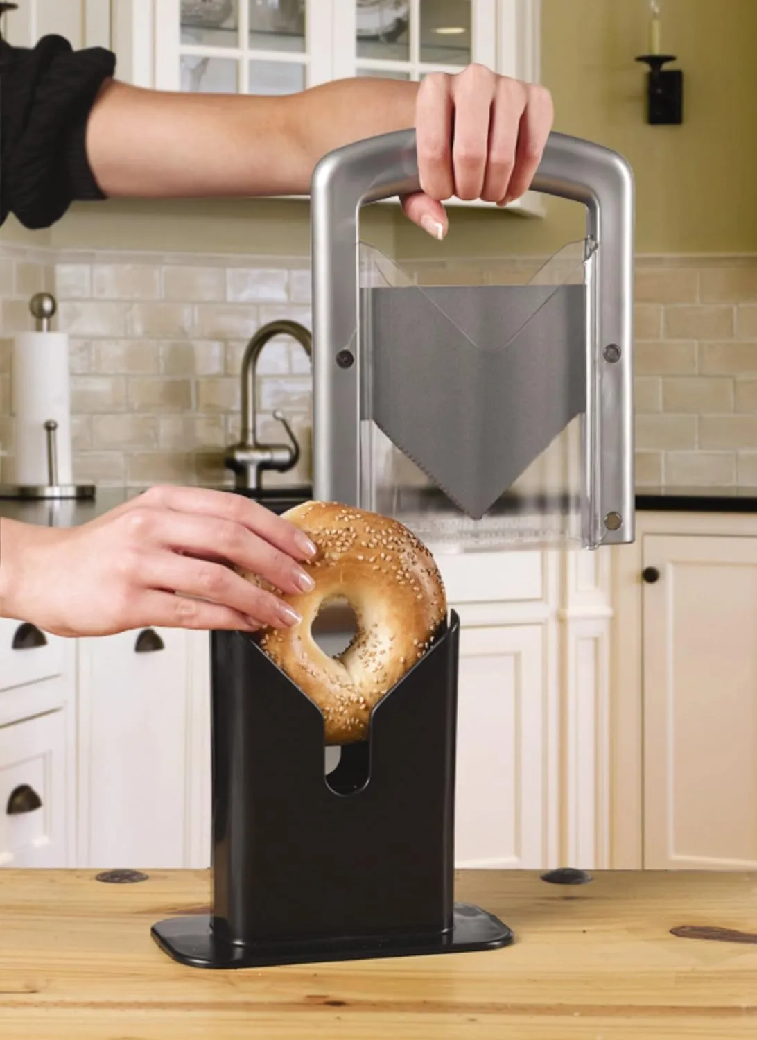 Hoan The Original Bagel Guillotine Universal Slicer, Silver, 9.25-Inch - Effortless Stainless Steel Slicer