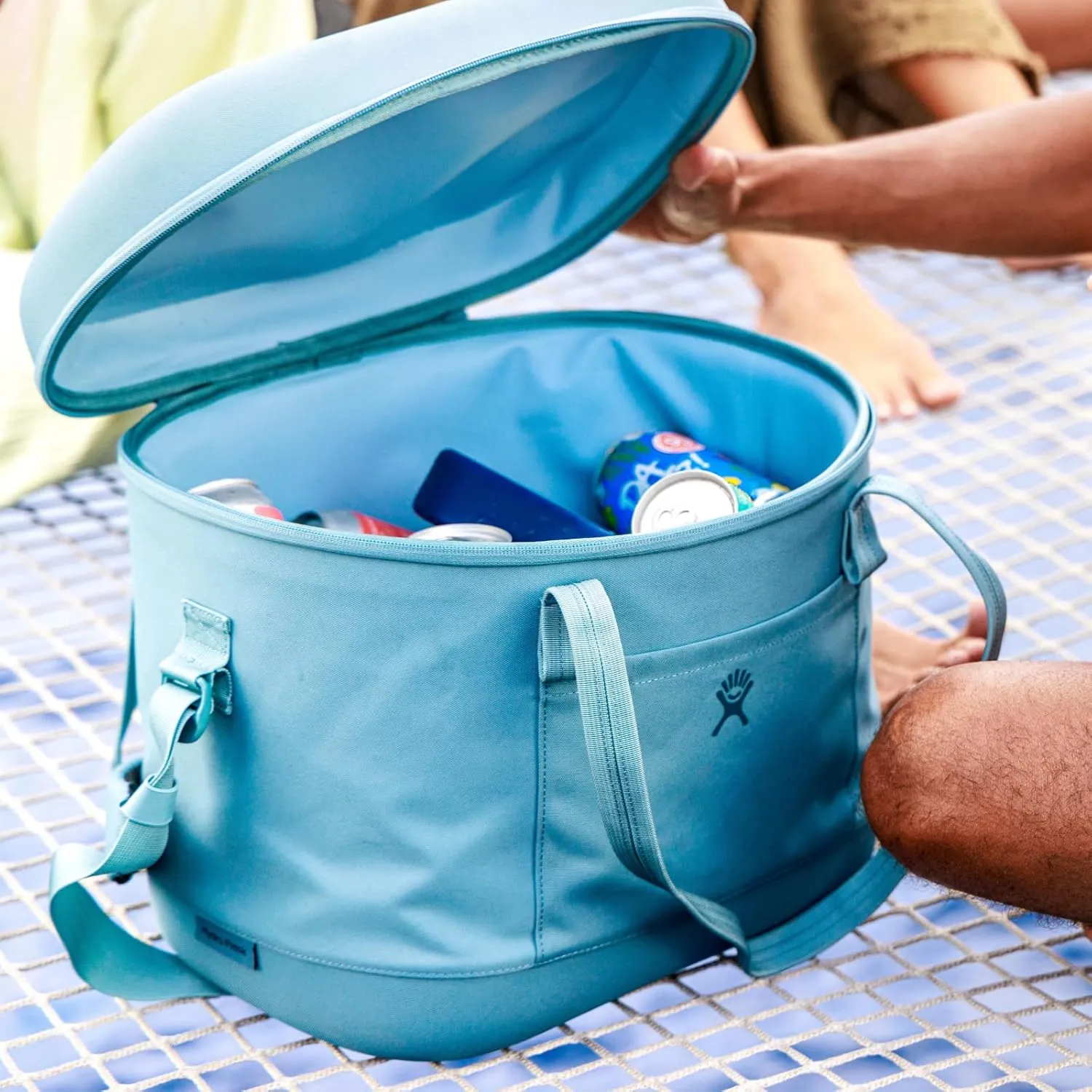 Hydro Flask 20 L Carry Out Soft Cooler