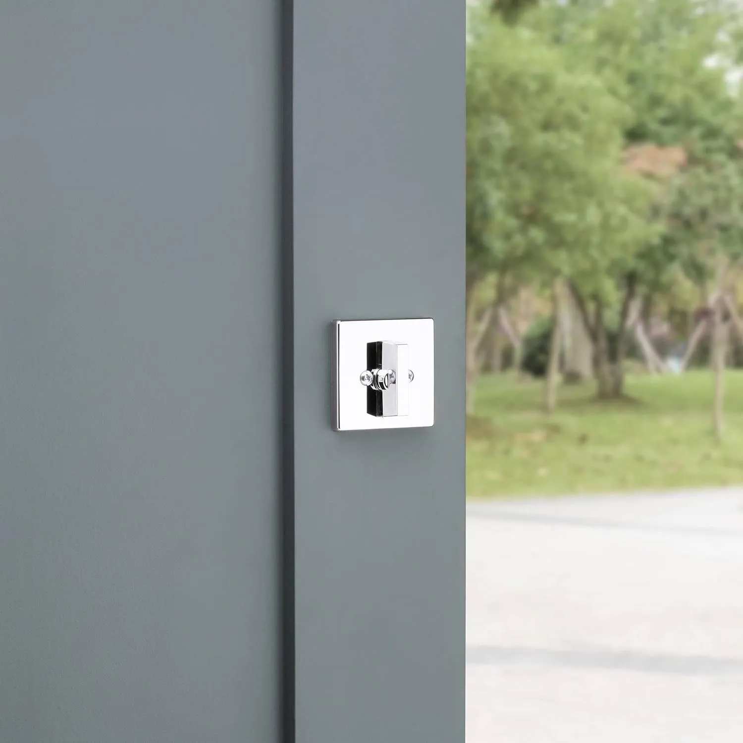 Kwikset 660 Contemporary Deadbolt Deadbolt Lock, Polished Chrome Square Exterior Keyed Front Entry Door, Pick Resistant SmartKey Rekey Security, Single Cylinder Dead Bolt