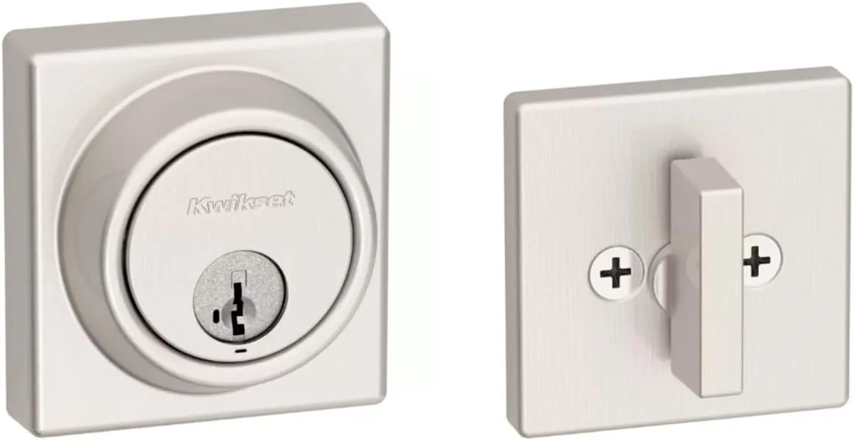 Kwikset 816 KeyControl Deadbolt Deadbolt Lock, Polished Chrome Round Exterior Keyed Front Entry Door, Pick Resistant SmartKey Rekey Security, Single Cylinder Dead Bolt