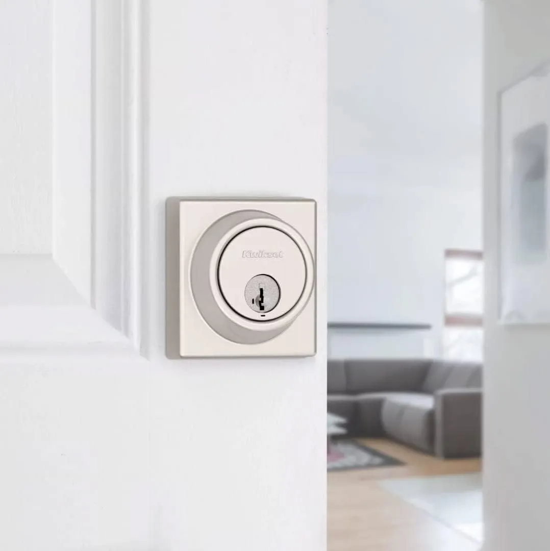 Kwikset 816 KeyControl Deadbolt Deadbolt Lock, Polished Chrome Round Exterior Keyed Front Entry Door, Pick Resistant SmartKey Rekey Security, Single Cylinder Dead Bolt