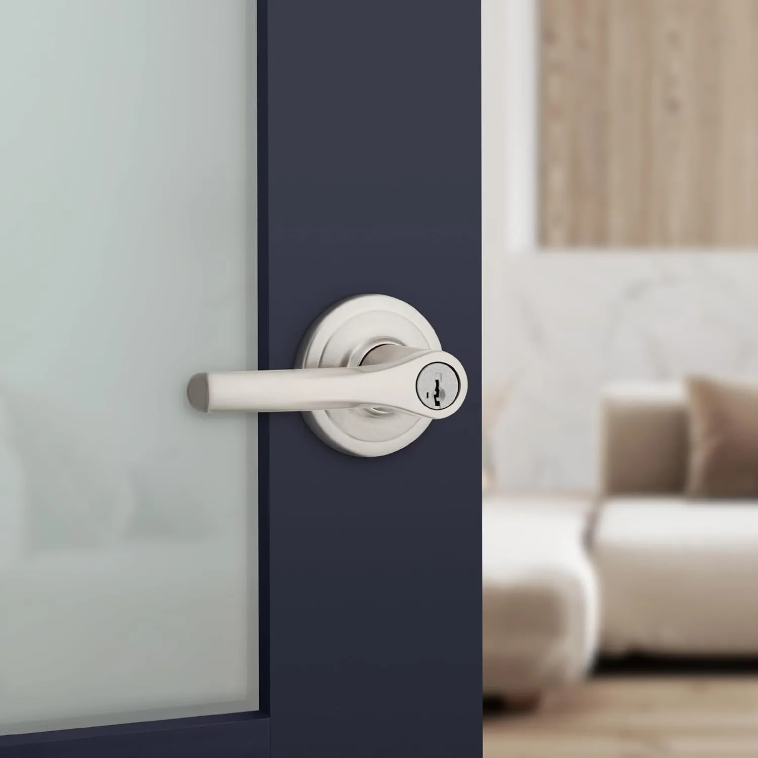 Kwikset Henley Entry Door Handle with Lock and Key, Secure Keyed Reversible Lever Exterior, For Front Entrance and Bedrooms, Satin Nickel, Pick Resistant Smartkey Rekey Security and Microban