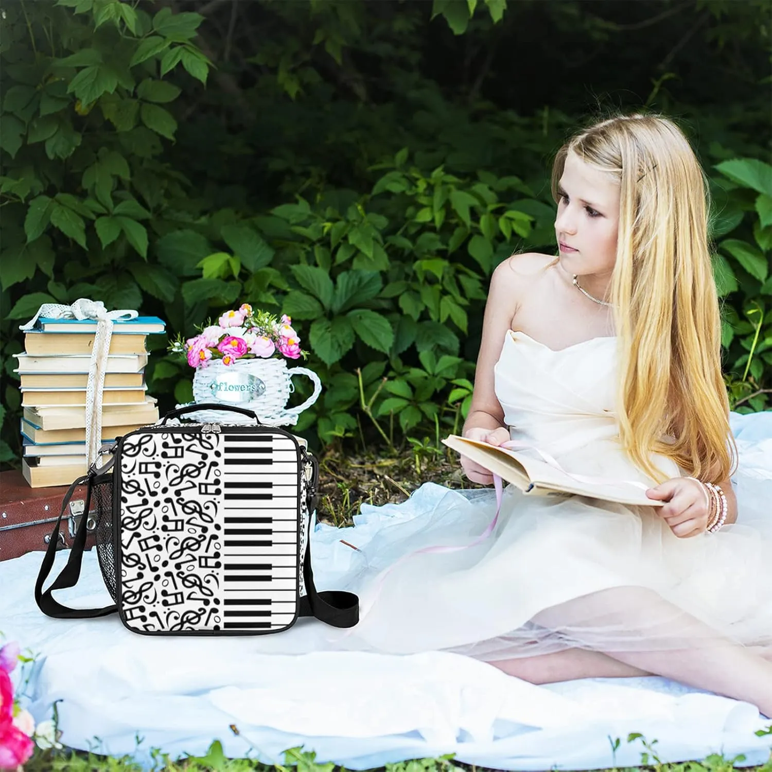 Music Note Lunch Box for Kids Boys, Black White Piano Keys Insulated Lunch Bag Reusable Thermal Lunchbox Cooler Tote Handbag with Adjustable Shoulder Strap for Adults Women Men Picnic Work School