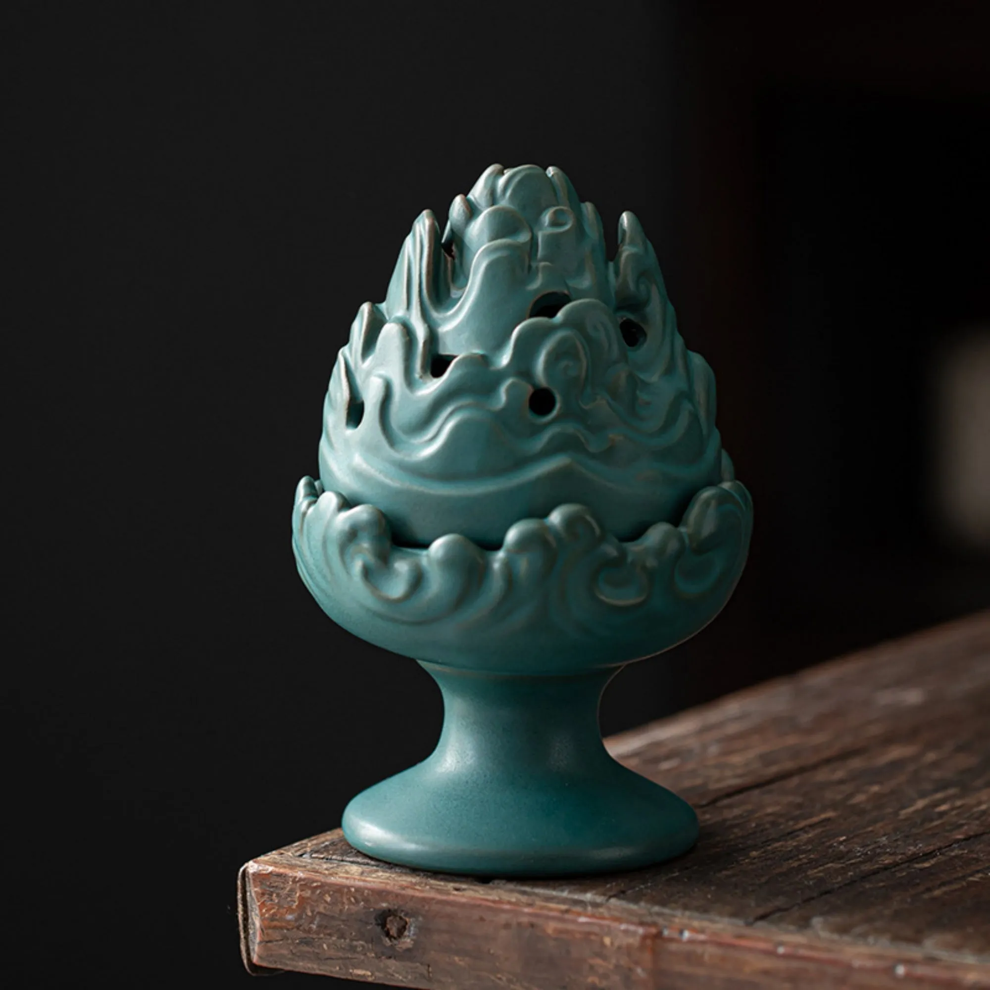 QiLing Aura Boshan Stove Ceramic Incense Burner