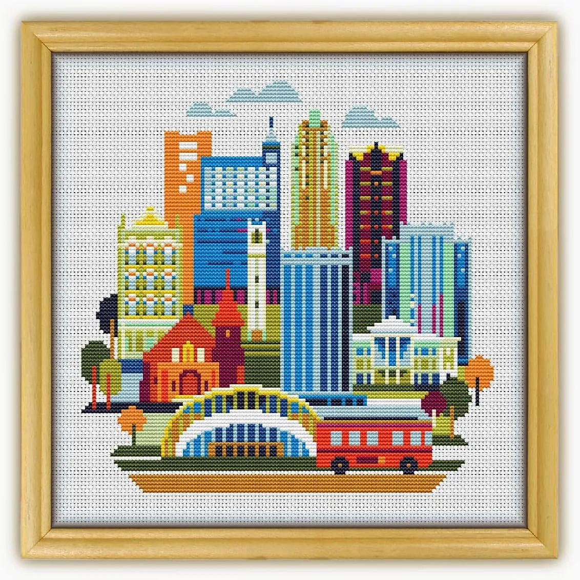 Raleigh North Carolina USA CS604 - Counted Cross Stitch KIT#2. Set of Threads, Needles, AIDA Fabric, Needle Threader, Embroidery Clippers and Printed Color Pattern Inside.