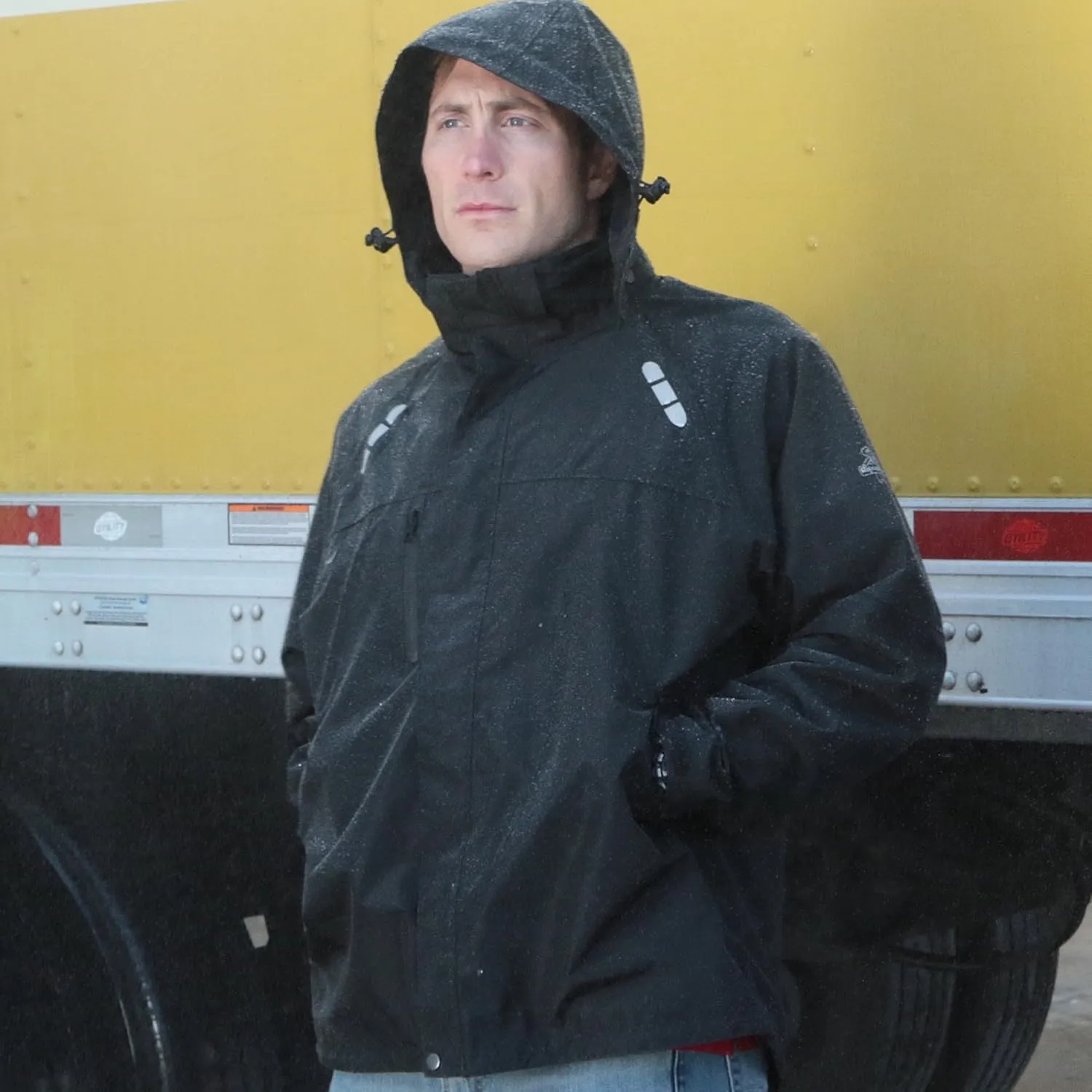 RefrigiWear Lightweight Rain Jacket Wind-Tight Waterproof Raincoat with Detachable Hood