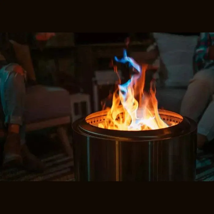 Solo Stove FUEL- Mini Oak Firewood for Mesa, Mesa XL, Pi Pizza Oven, and Fire Pit Cooking System, 100% Natural Oak Firewood Kiln-Dried | Starters & Color Packs for all Firepits