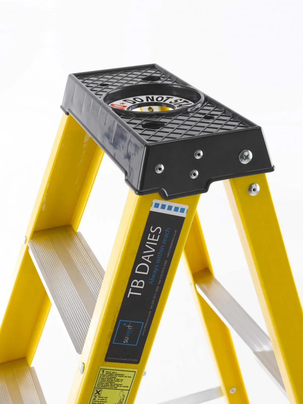 TB Davies Fibreglass Swingback Step Ladder - 8 Tread