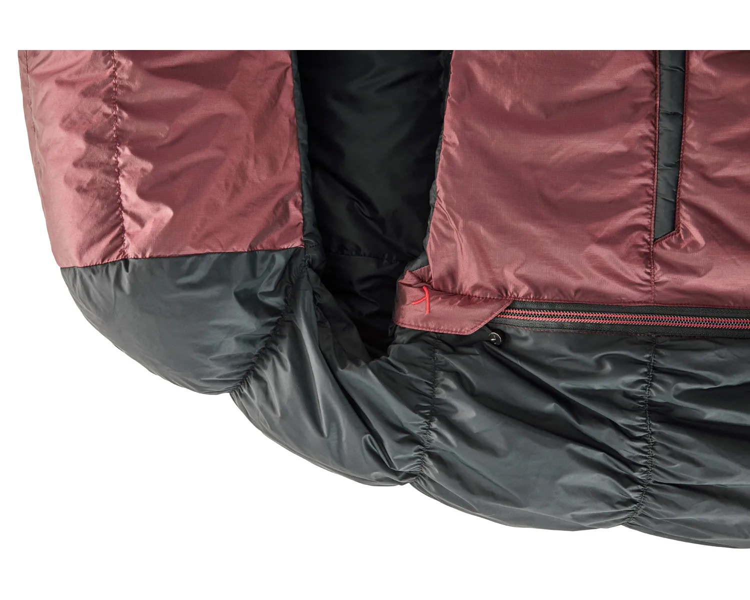 Voyage 300 Sleeping Bag - Right Zip | Ribbon Red