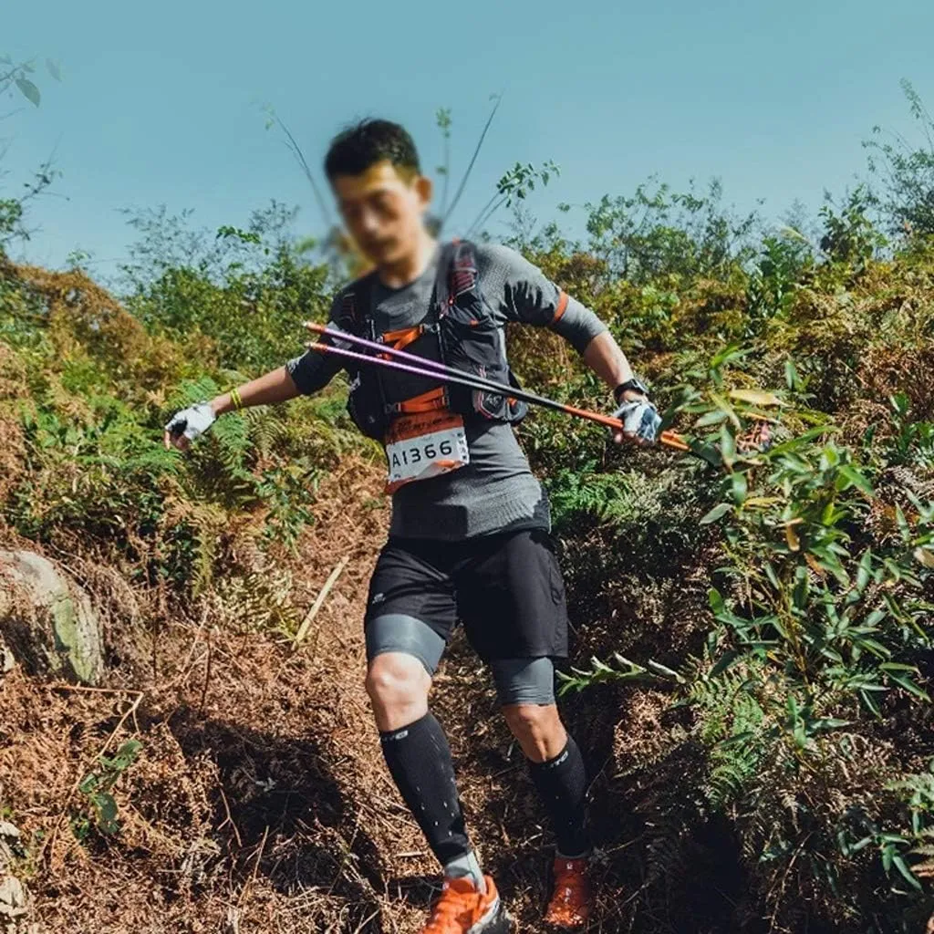 Walking Sticks 2Pcs Folding Aluminum Alloy Trekking Pole Ultralight Quick Lock Hiking Pole Collapsible Trail Running Walking Stick Trekking Poles (Size : 125CM)