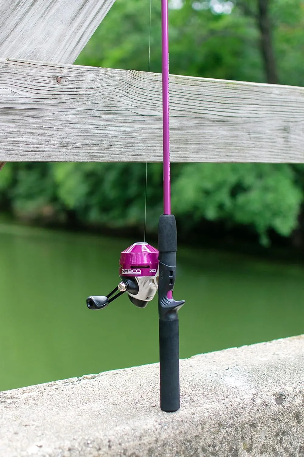 Zebco 202 Spincast Reel and Fishing Rod Combo, 5-Foot 6-Inch 2-Piece Fishing Pole, Size 30 Reel, Right-Hand Retrieve, Pre-Spooled with 10-Pound Zebco Line